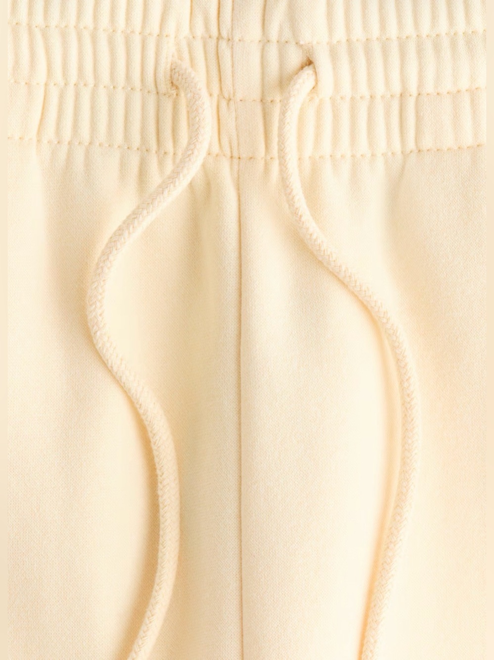 H&M Women’s NWT 2-piece Light Yellow Tee (Size XXL), and Joggers (Size: XL) - Picture 5 of 7